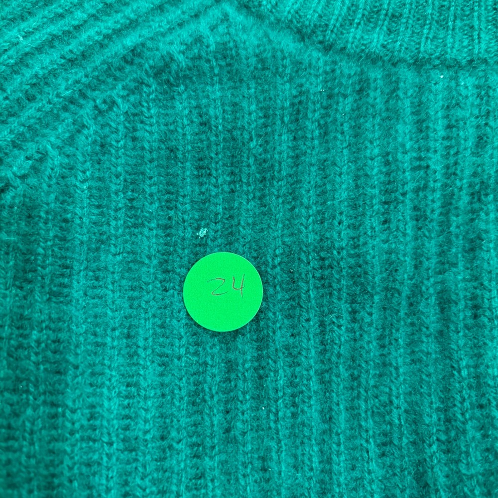 J. Crew Green 100% Cashmere Knit Crew Neck Pullover Sweater Women's Size XS - Picture 10 of 10